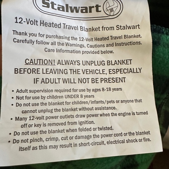 Stalwart Green and Black‎ Plaid 12 volt heated travel Blanket. Like new - Picture 3 of 7